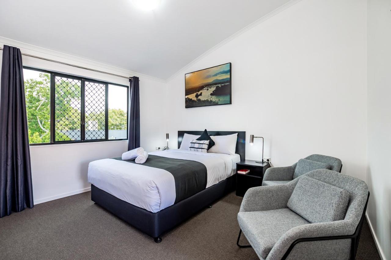 Cq Motel 格拉德斯通 外观 照片